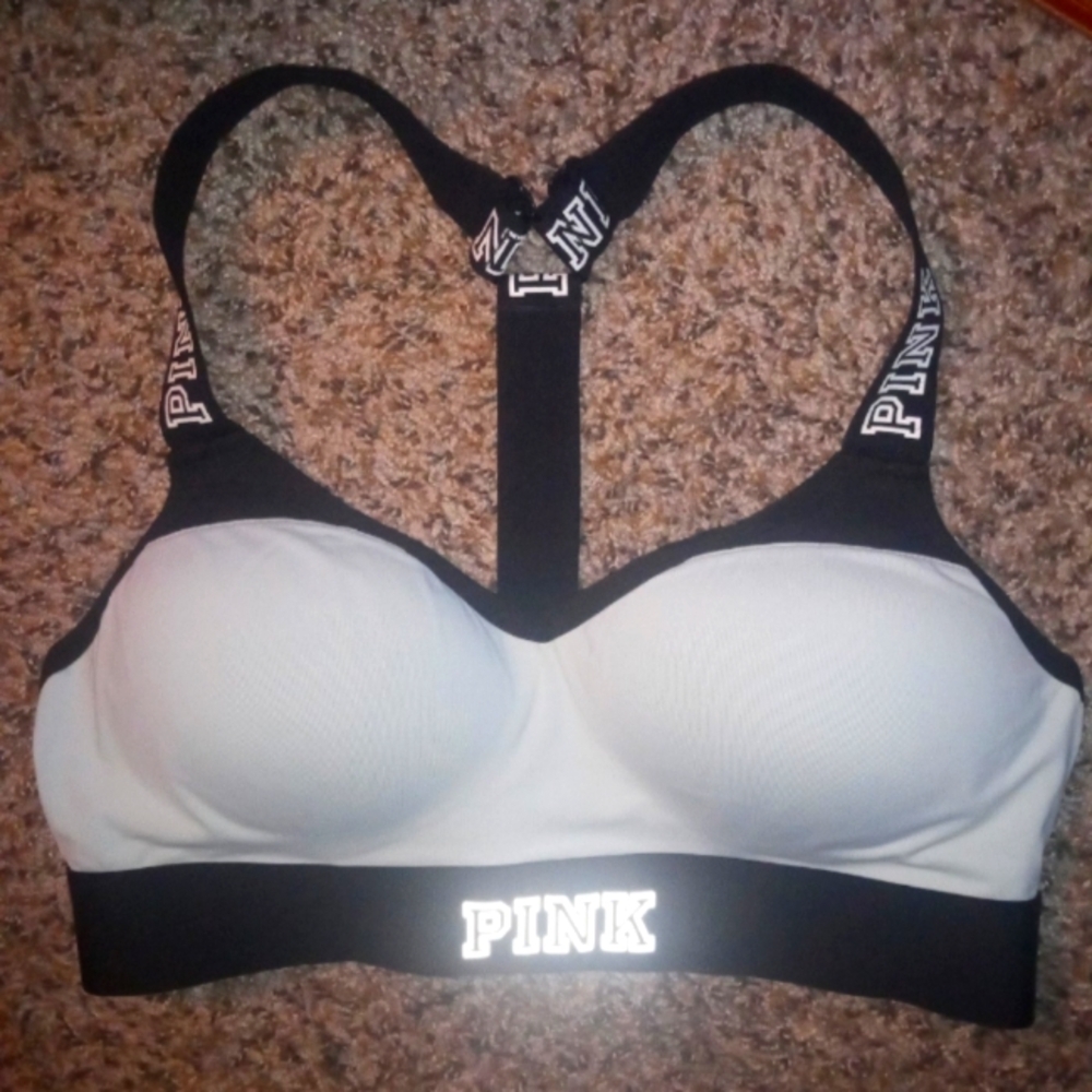 Victorias Secret Incredible Lightweight Lined Support Sports Bra